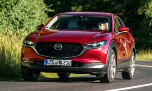 Обзор новой Mazda CX 30: цены, комплектации и старт продаж в России