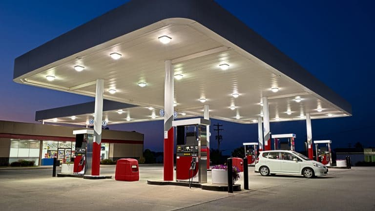 avtomobilnaya-zapravochnaya-stanciya-768x432 заправочная станция