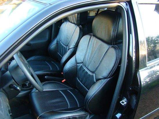 Внешний вид автомобильных чехлов из экокожи