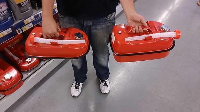 горизонтальная канистра