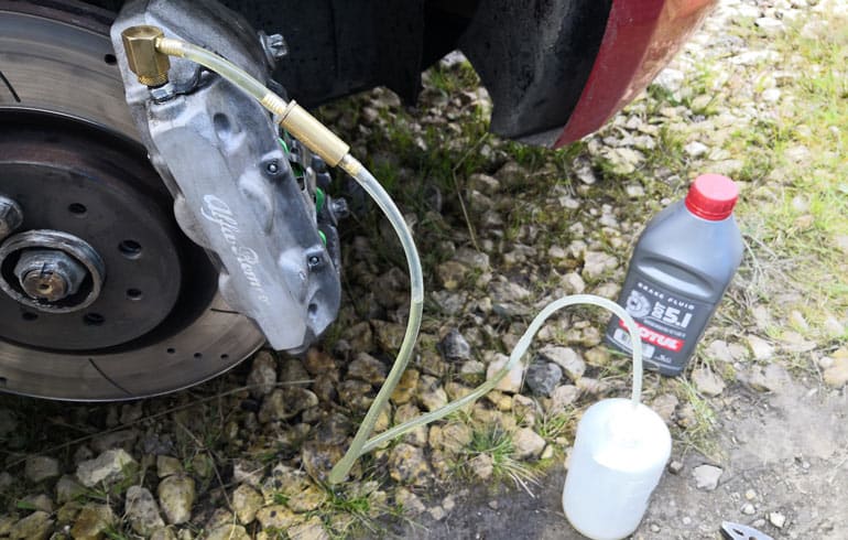 прокачка тормозной системы