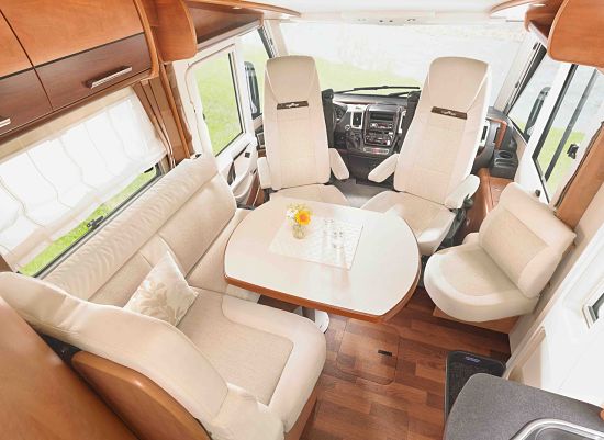 внутреннее убранство Carthago-S-Sompactline