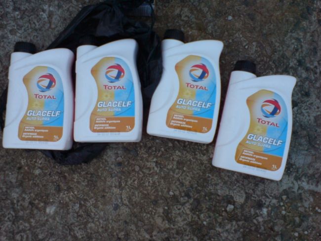 Плюсы и минусы использования антифриза от компании Тотал