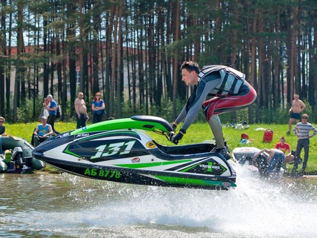 Утверждение, допуск, спецификации: